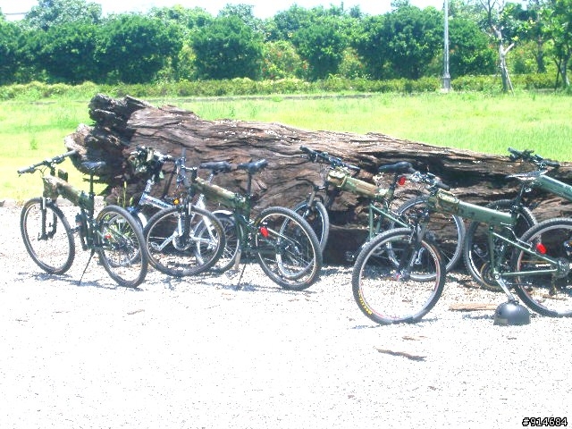 6月２２日ＭＯＮＴＡＧＵＥ悍馬車聚八里十三行遊