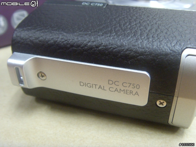 [開箱的分享]連拍DC DC-BenQ C750頂極殺手戰鬥機