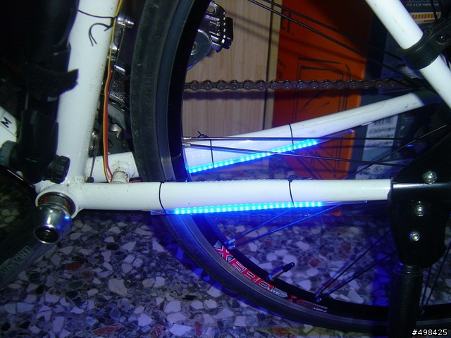[DIY]小擺爛(白藍色)第一版.動力系統+HID+車底藍光LED