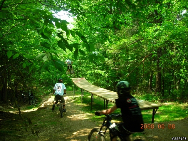 登山車公園體驗之旅(New jersey Diablo freeride park)