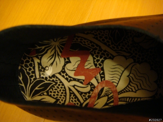厭倦帆布鞋?看看paul smith吧