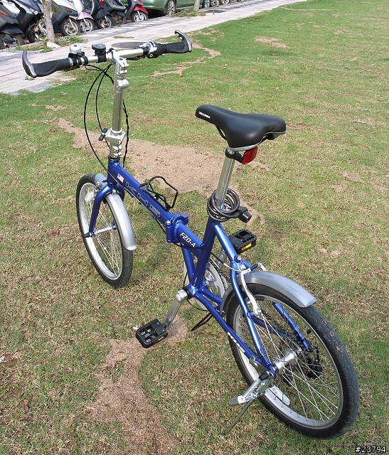 小弟第一台摺疊車....