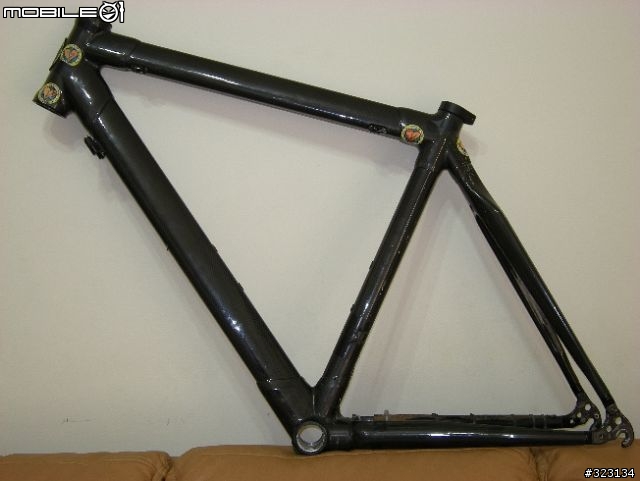 (開箱文)金屬價格高漲 只好買非金屬的碳纖車架.....08MERIDA 907