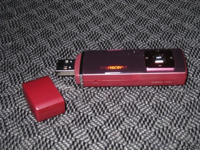 [開箱] 創見T.sonic 320 MP3隨身碟 酒紅&黑色 (圖多)