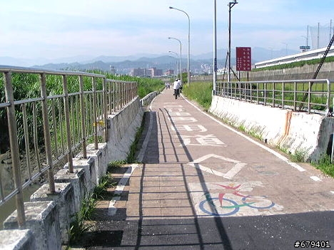 【分享】新店溪左岸自行車道騎乘心得