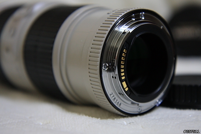 [不不專業開箱]EF 70-200MM F4 L IS USM...小小白IS