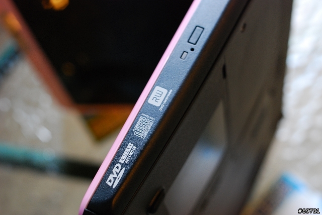 [分享]TOSHIBA M800 粉姬(今夏女生最愛不釋手的新玩具)