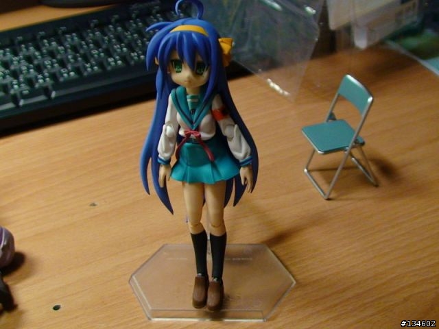 [分享]Figma的可動人型 此方泉.涼宮春日.長門有西
