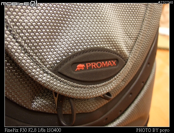 [分享] PROMAX P030202 灰藍色後背包（附NB+雜物吞食秀實況）