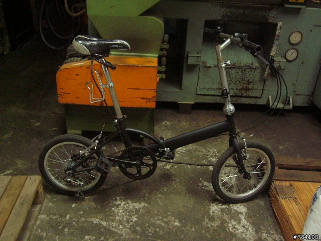 修改不知名的16吋小折做為4+2的理想座騎