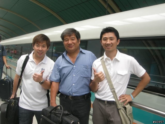 [閒聊]上海的磁浮列車好快!