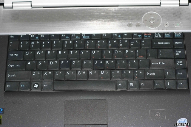 [開箱文] SONY VAIO VGN-FZ92S 日規機 VOM版