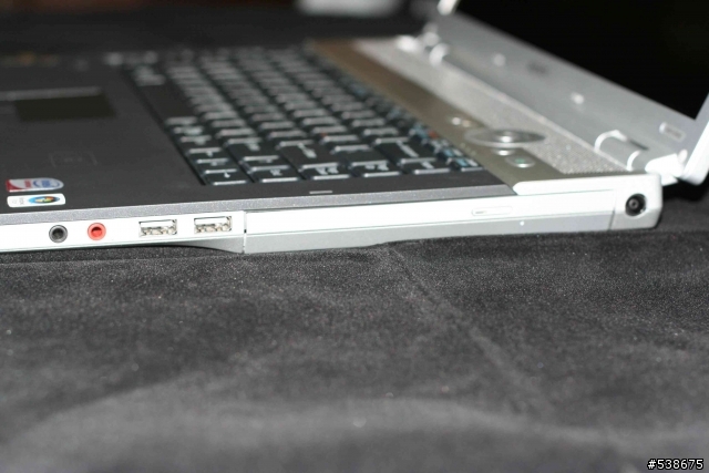 [開箱文] SONY VAIO VGN-FZ92S 日規機 VOM版