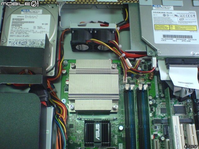 ASUS RS-100伺服器開箱文～～
