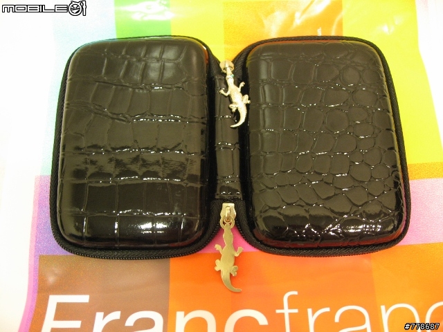 [分享]我的Sony W300 & Francfranc相機包