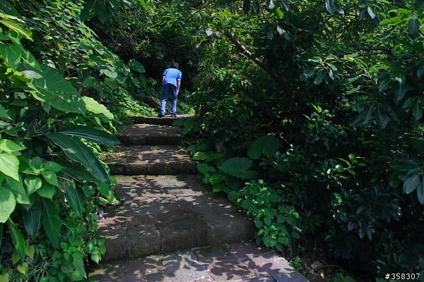頭城：舊小百岳～龜山島山（401高地）、龜山島