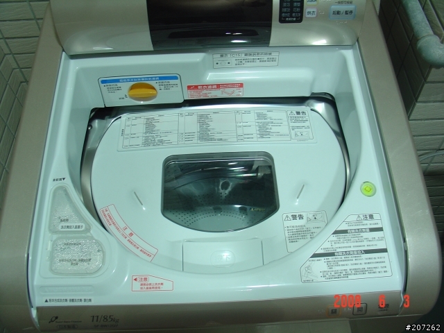 我家的後陽台~Hitachi/SFBW12GV + 三洋媽媽樂