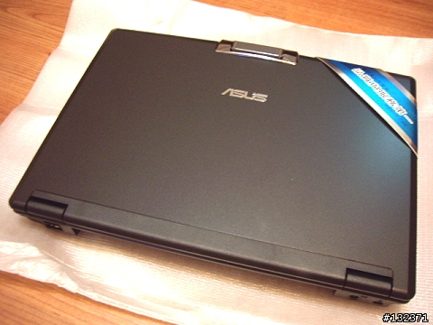 [簡單開箱]asus F9sg NB