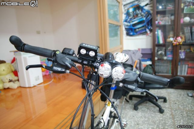 [測試文]BAOCH BLB-2508 8W車燈，周二夜騎測試文