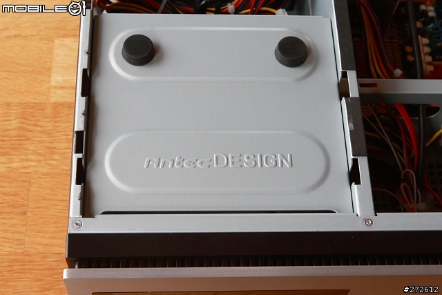 [分享] HTPC 機殼新選擇 - Antec Fusion 430 (銀色版)