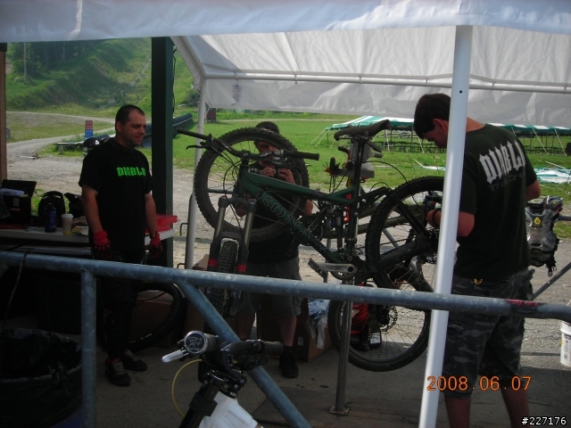 登山車公園體驗之旅(New jersey Diablo freeride park)