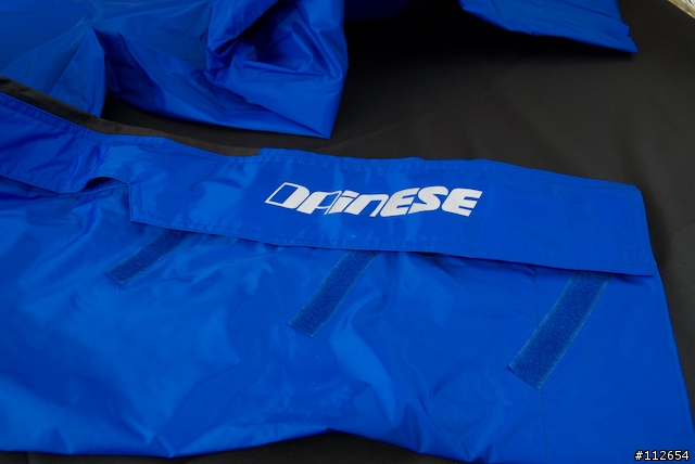 不專業雨衣測試(補圖)－Dainese GIACCA IMPERMEABILE KLINK-G