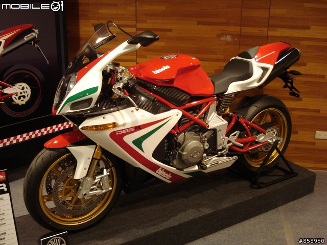 2008 bimota's 義式經典重型機車展