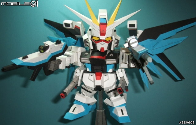 [分享]3D 紙模型 新手的 SD Freedom Gundam
