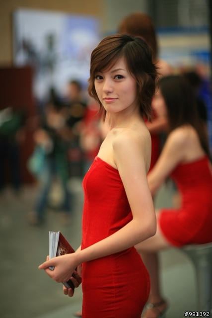 上海第六屆CHINA JOY （網遊+cos+周邊）美眉大賞~~