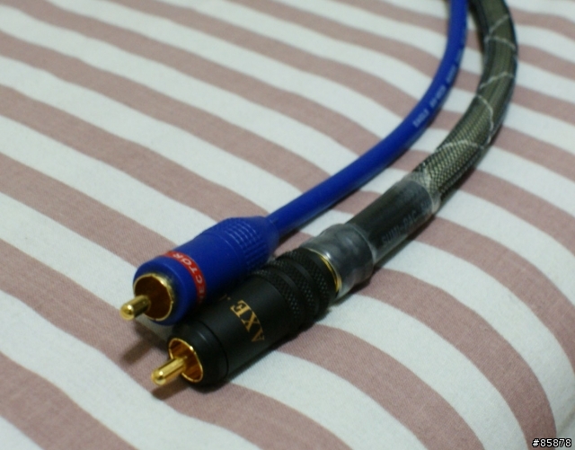 [開盒分享]Audioquest Male RCA 2 Female / RCA一轉二轉接頭