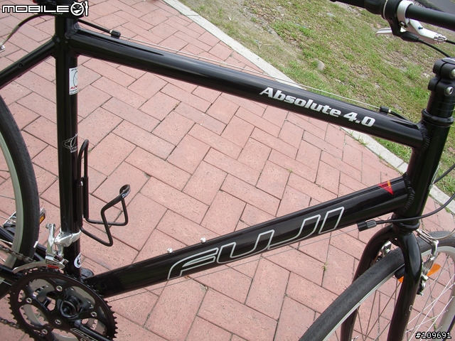 [分享] 我的 Fuji Absolute 4.0 平把公路車 + 新配件 CATEYE CC-RD200 馬錶