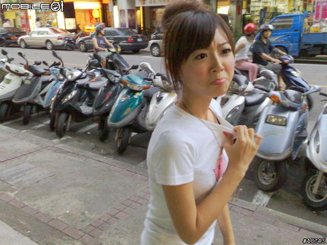 [靚女追追追] 正妹出沒的地方：洪詩、米奇、瑤瑤......等