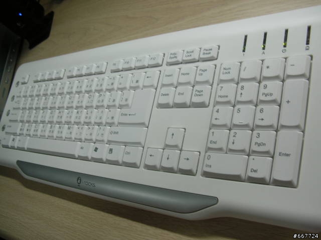 i-rocks最新力做 2.4GHz無線自動跳頻技術大檢驗之RF-6560完整評測