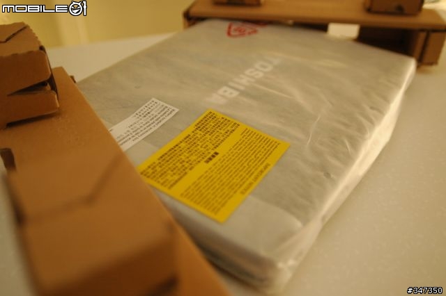 [開箱] Toshiba A300 來了! 更新