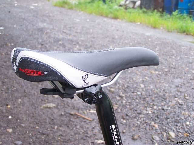 [分享]08年fuji Tahoe V(珍珠白)