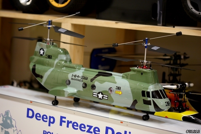 [分享]雙旋翼頭 Tandem Rotor Helicopters