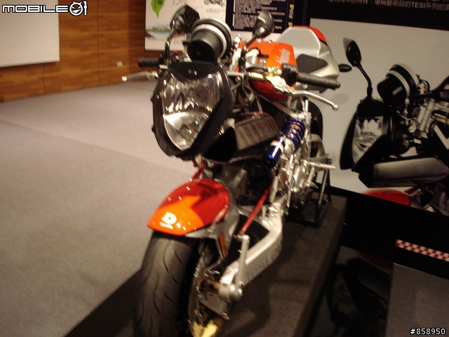 2008 bimota's 義式經典重型機車展