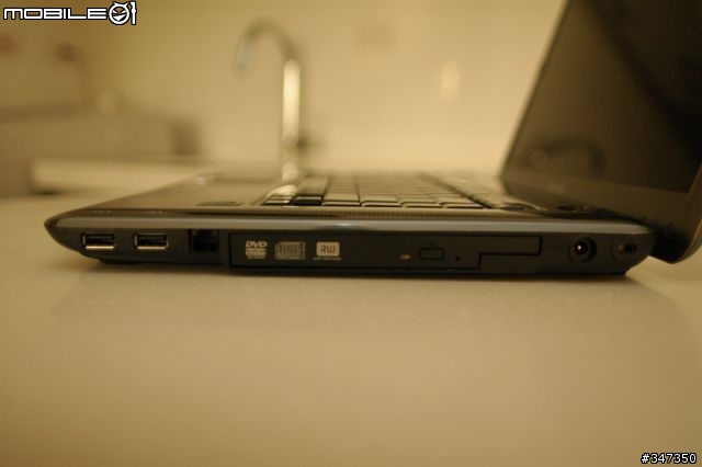 [開箱] Toshiba A300 來了! 更新