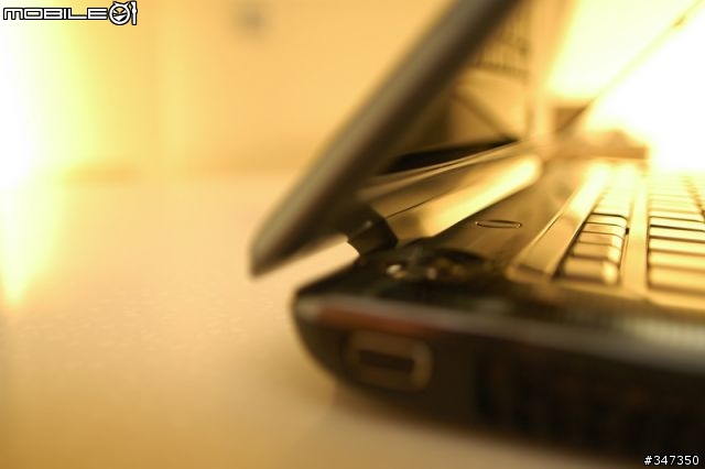 [開箱] Toshiba A300 來了! 更新