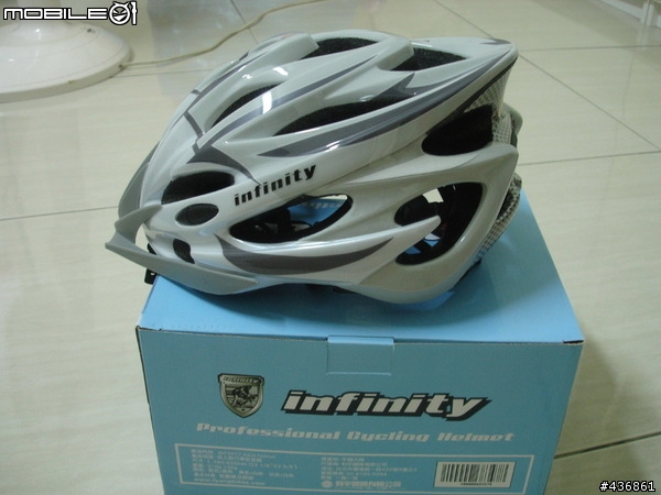 [誠借戴]INFINITY好士多安全帽...借我戴戴看