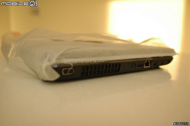 [開箱] Toshiba A300 來了! 更新