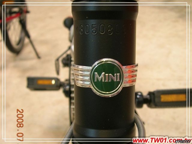BMW 之 MINI Cooper 20"小折 開箱囉~~~