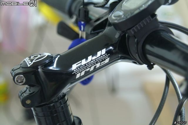 [分享]讓我等待了六個月的FUJI Tahoe-D與～加映DIY停車腳架