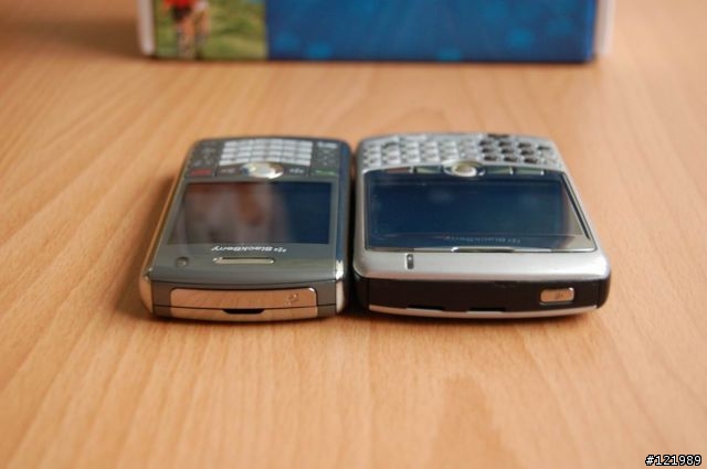 黑莓機BlackBerry Peral 8120與我工作的一天.