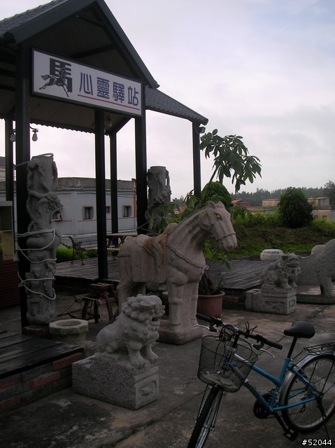金門自行車之旅(多處均可免費租借自行車),目的地騎上太武山