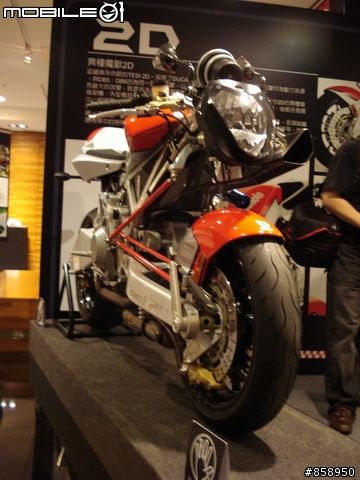 2008 bimota's 義式經典重型機車展