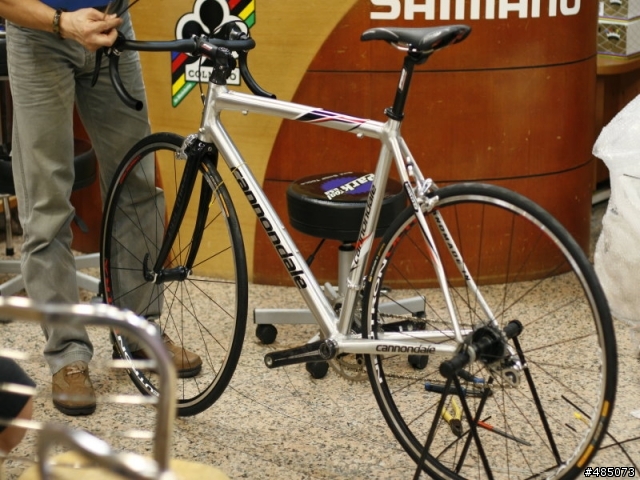 [分享]Cannondale CAAD9 報到