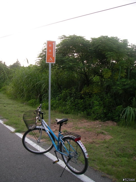 金門自行車之旅(多處均可免費租借自行車),目的地騎上太武山