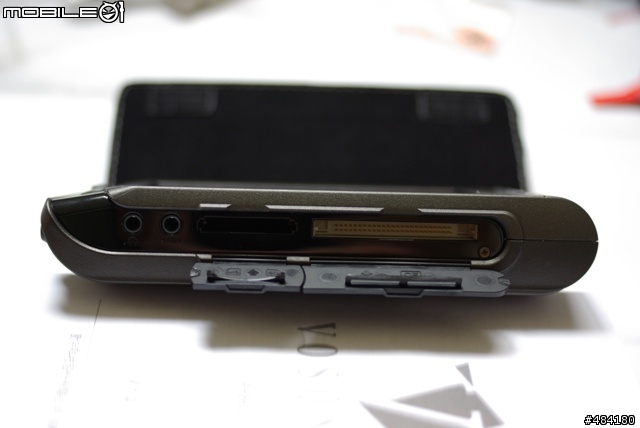 [開箱文]外出備份影像資料的儲存機"勤宇Vosonic VP8860"