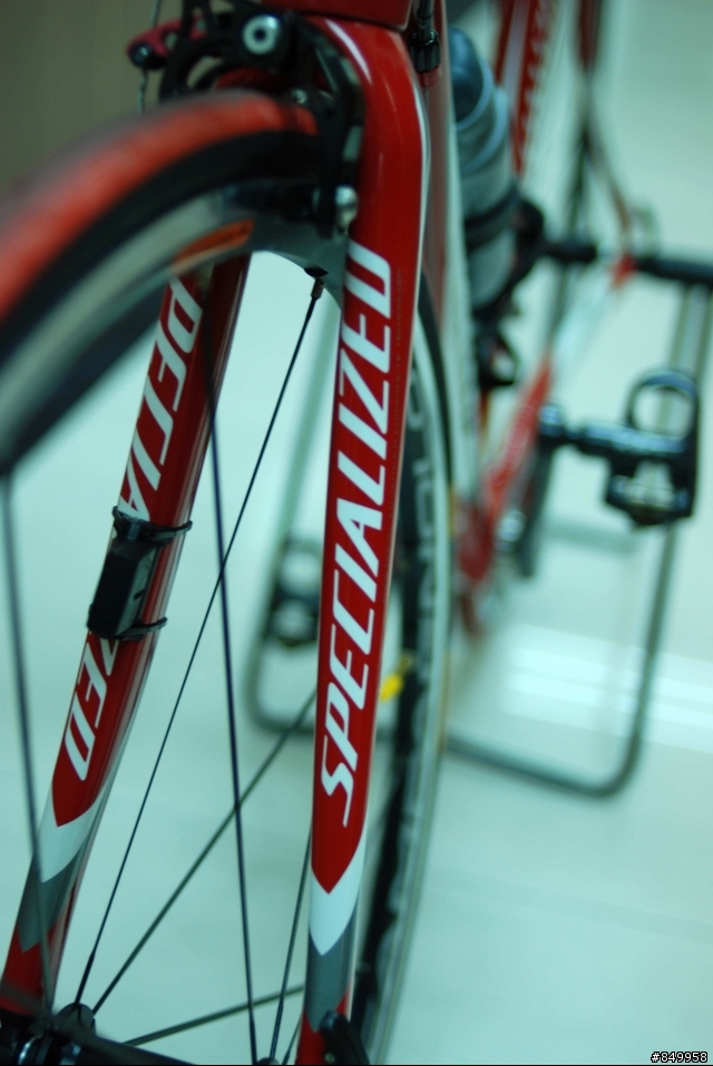 [分享]specialized tarmac pro  粉紅號(圖多)